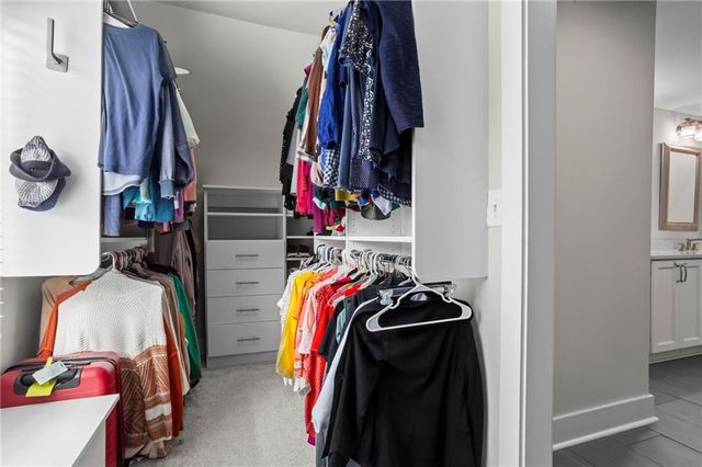 521 Creekwood Drive, Marietta, GA 30068