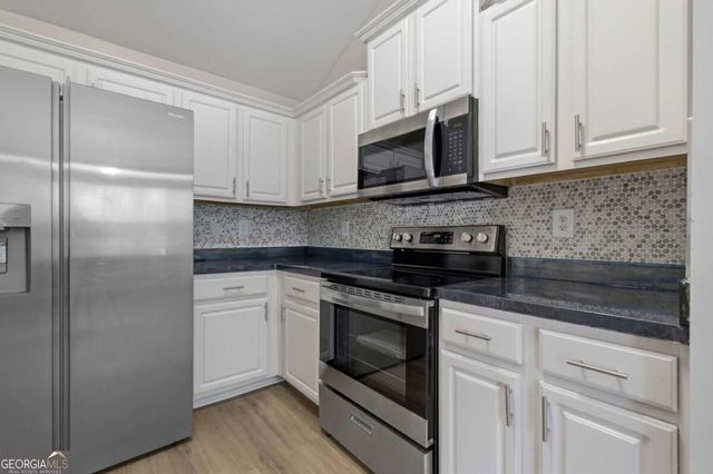 2323 Crimson Creek Lane, Snellville, GA 30078