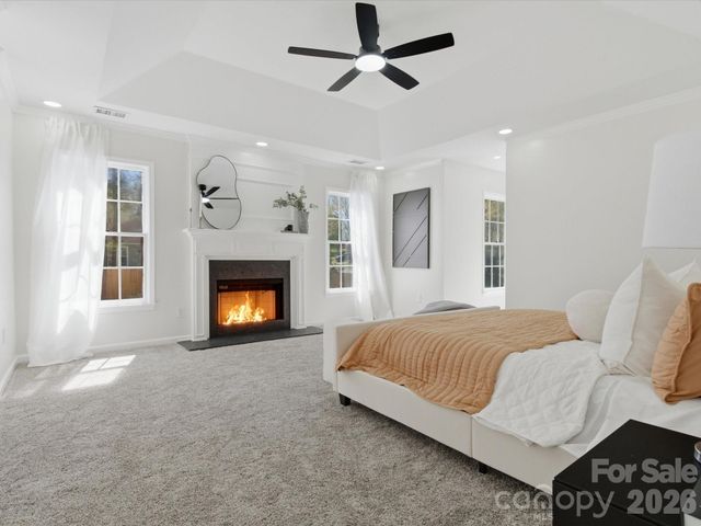 7702 Harrington Woods Road, Charlotte, NC 28269