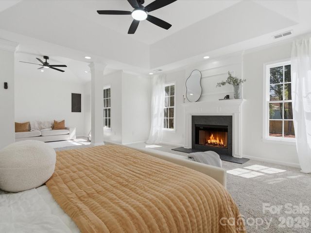 7702 Harrington Woods Road, Charlotte, NC 28269