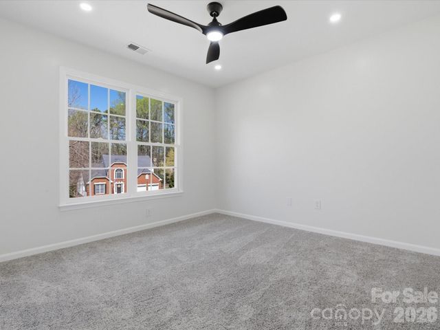 7702 Harrington Woods Road, Charlotte, NC 28269