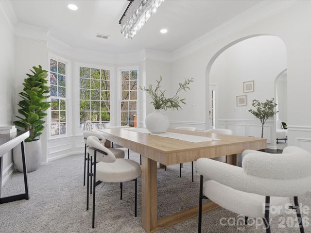 7702 Harrington Woods Road, Charlotte, NC 28269