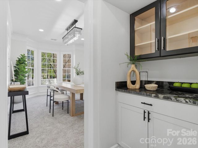 7702 Harrington Woods Road, Charlotte, NC 28269