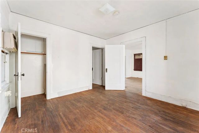 272 S Burlington, Los Angeles, CA 90057