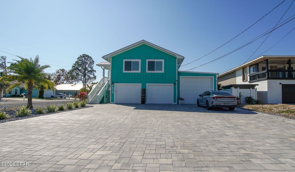 Image 7 of property listing at 7013 S Lagoon Drive, Panama City Beach, FL 32408