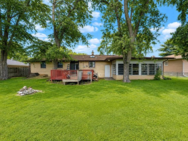 2295 177th Street, Lansing, IL 60438