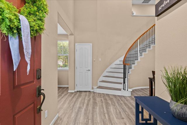 474 N Orinda Ct, Tracy, CA 95391