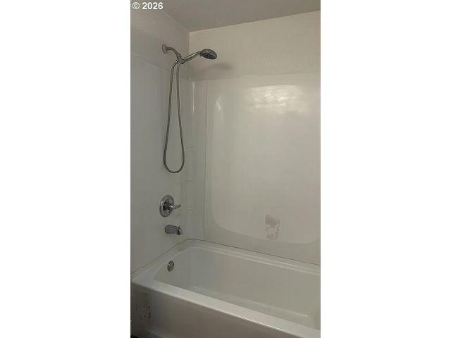 12369 Sw WALNUT St, Portland, OR 97223