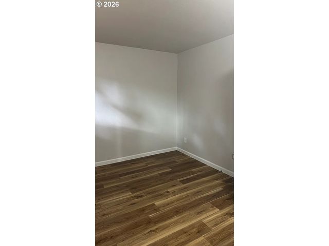 12369 Sw WALNUT St, Portland, OR 97223