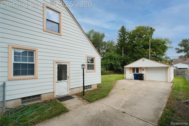 15544 Gaylord, Redford Charter Township, MI 48239
