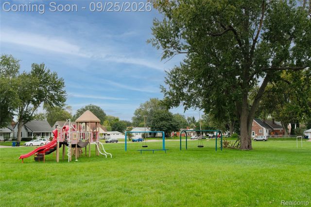 15544 Gaylord, Redford Charter Township, MI 48239