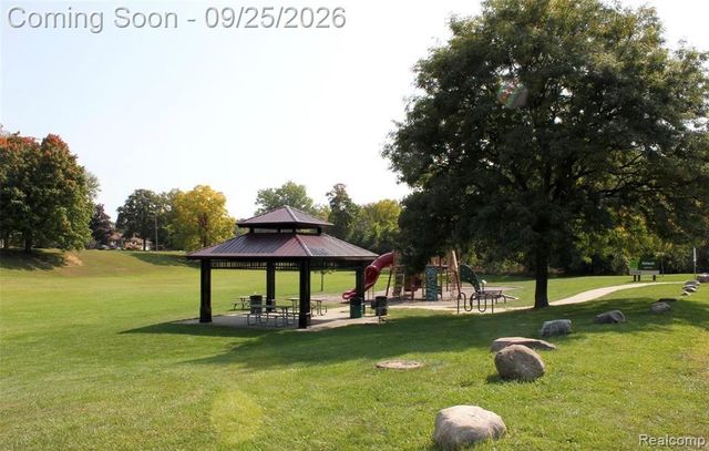 15544 Gaylord, Redford Charter Township, MI 48239