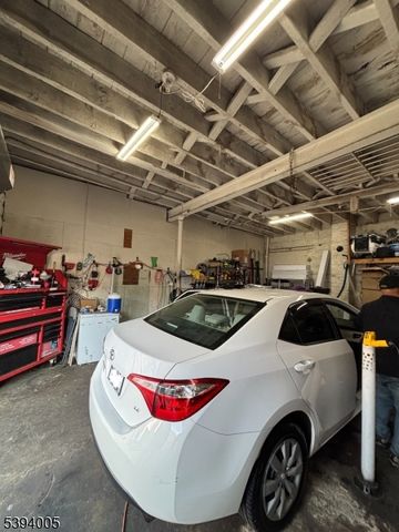 564 River St, Paterson City, NJ 07524