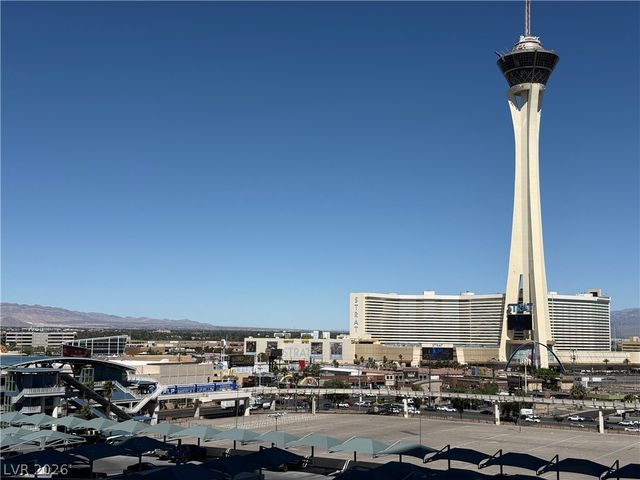 322 Karen Avenue 802, Las Vegas, NV 89109