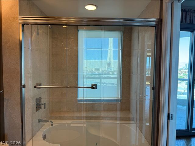 322 Karen Avenue 802, Las Vegas, NV 89109