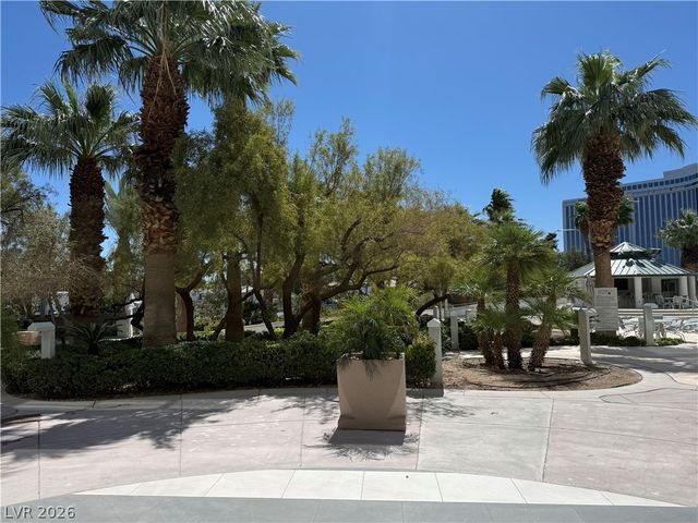 322 Karen Avenue 802, Las Vegas, NV 89109
