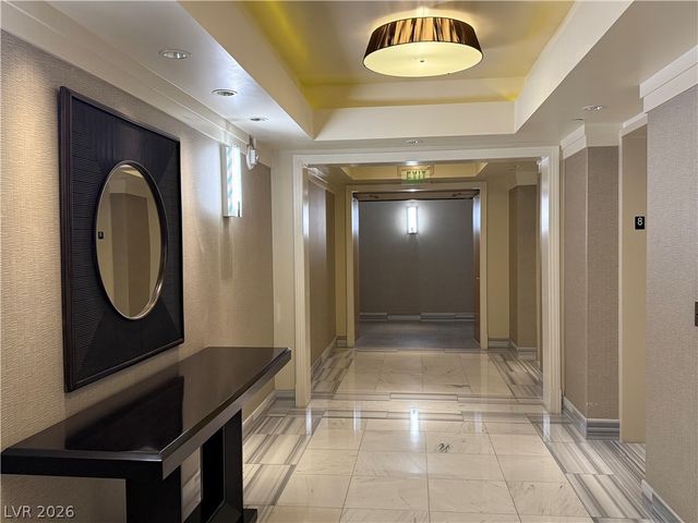 322 Karen Avenue 802, Las Vegas, NV 89109