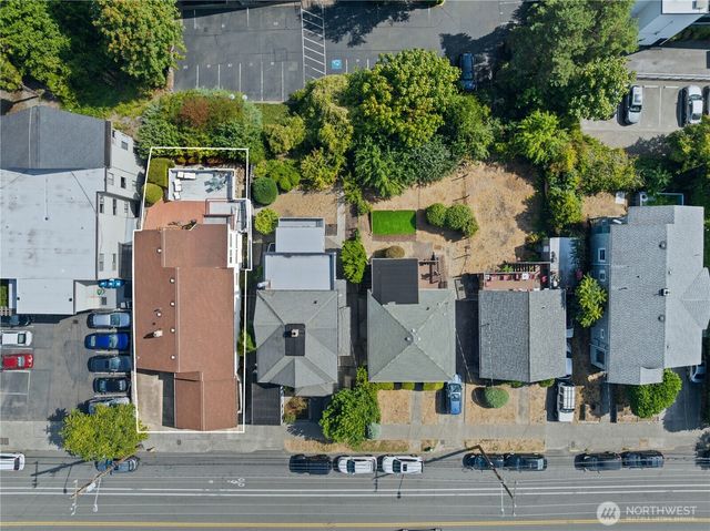 1732 Dexter Avenue N, Seattle, WA 98109
