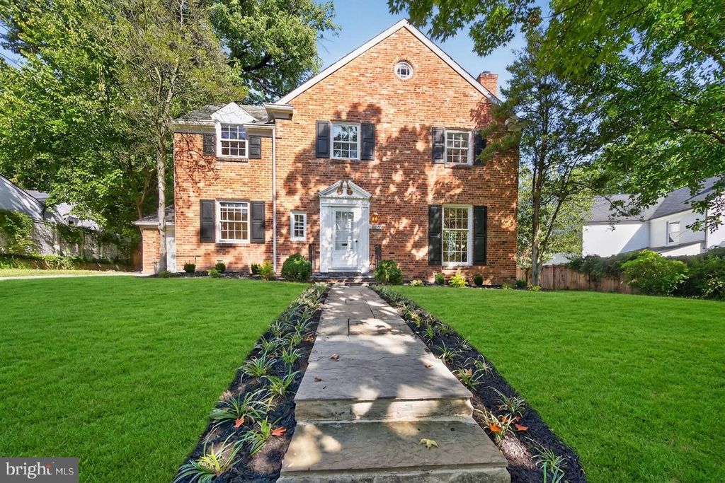 3803 LELAND ST, Chevy Chase, MD 20815