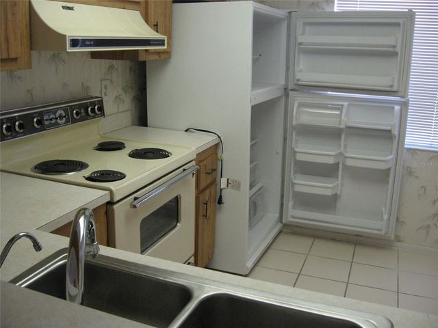 2465 NORTHSIDE DRIVE 603, Clearwater, FL 33761