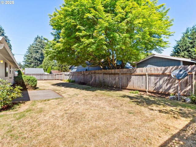 12406 Ne 37TH St, Vancouver, WA 98682