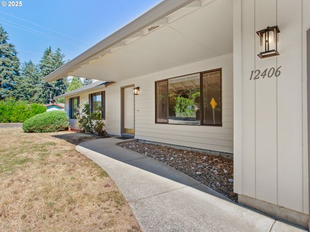12406 Ne 37TH St, Vancouver, WA 98682