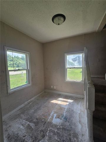 809 W Lexington Street, Richmond, MO 64085