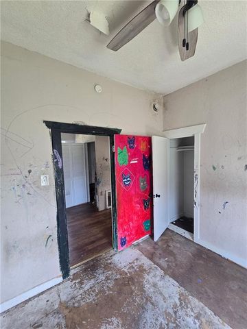 809 W Lexington Street, Richmond, MO 64085