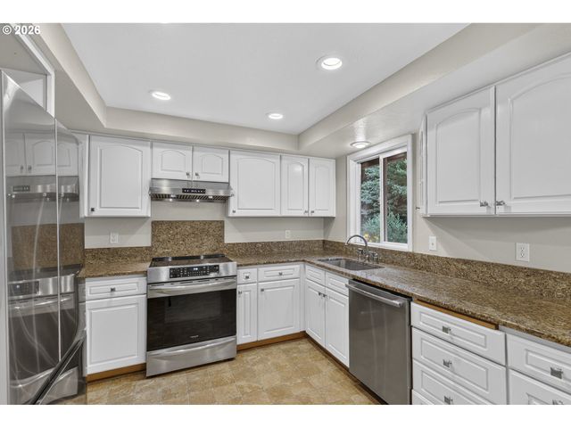 15005 Ne 71ST St, Vancouver, WA 98682