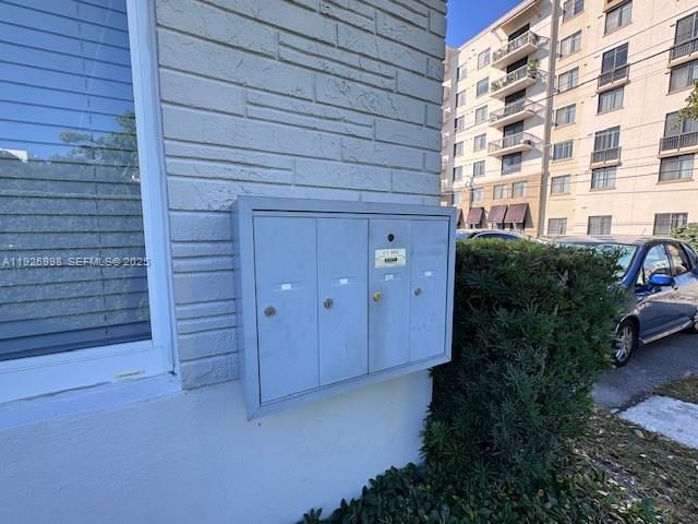 900 SW 5th Ave 4, Miami, FL 33130