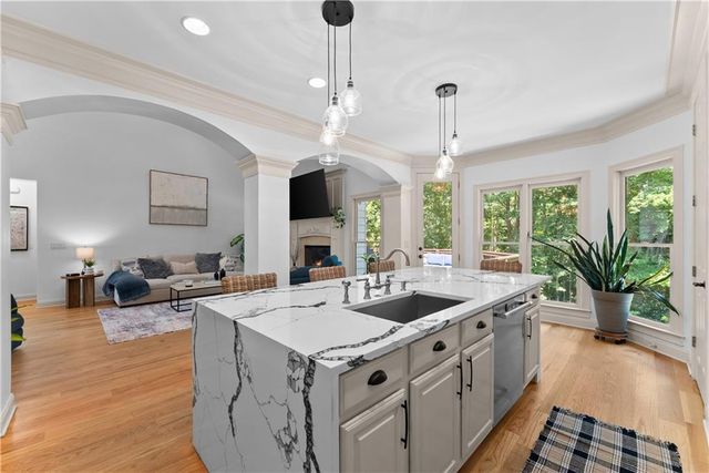 293 Oak Forest Drive, Dawsonville, GA 30534