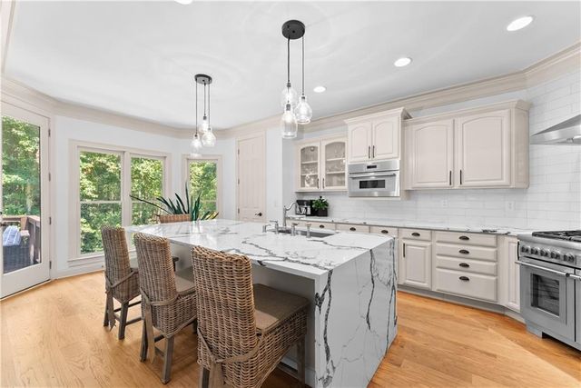 293 Oak Forest Drive, Dawsonville, GA 30534