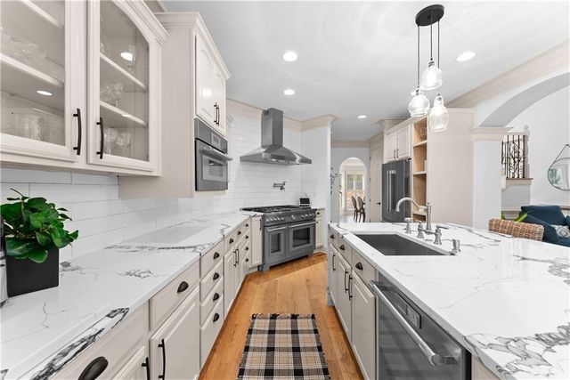 293 Oak Forest Drive, Dawsonville, GA 30534