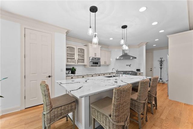 293 Oak Forest Drive, Dawsonville, GA 30534