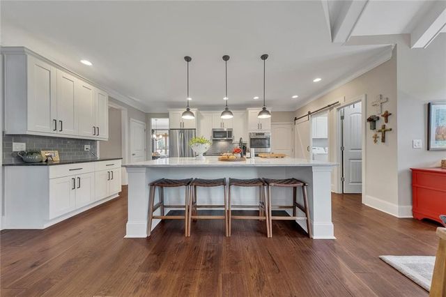 306 Misty Morning Circle, Canton, GA 30114