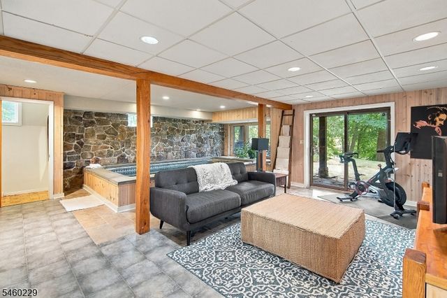 10 Ames Road, Morris Twp., NJ 07960