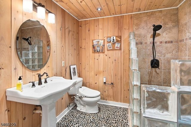 10 Ames Road, Morris Twp., NJ 07960