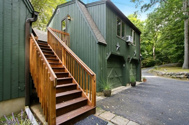 10 Ames Road, Morris Twp., NJ 07960