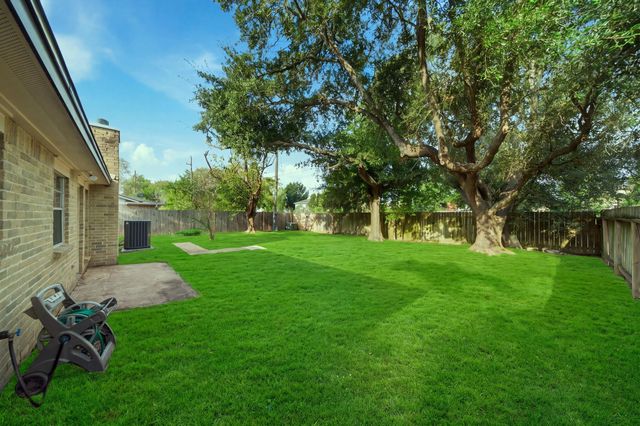 14315 Golden Cypress Lane, Cypress, TX 77429