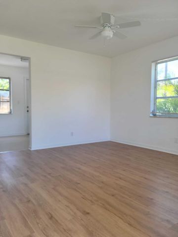 502 W BRANCH Street C, Lantana, FL 33462