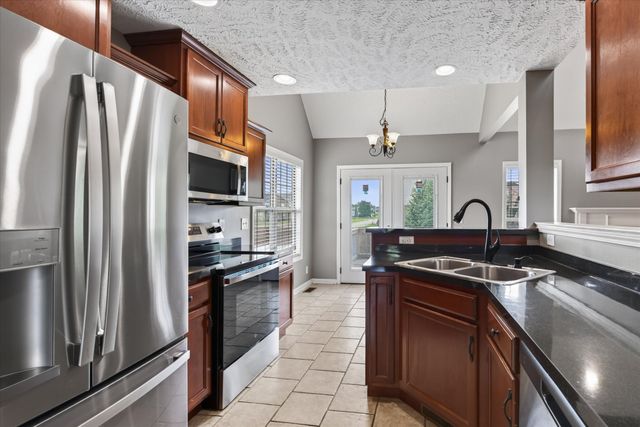 1484 Apache Way, Clarksville, TN 37042