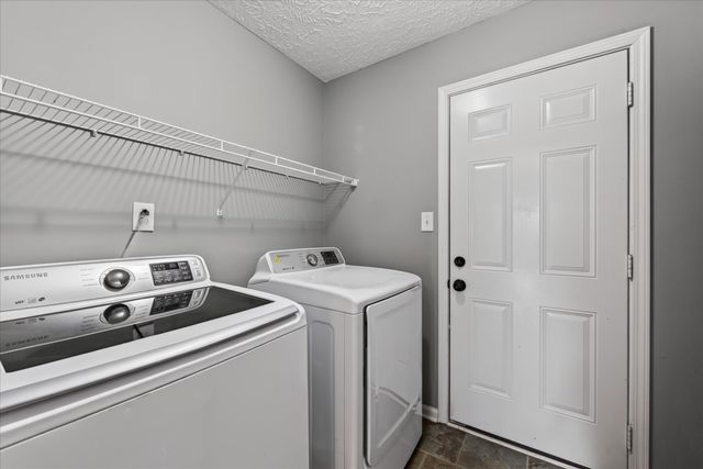 1484 Apache Way, Clarksville, TN 37042