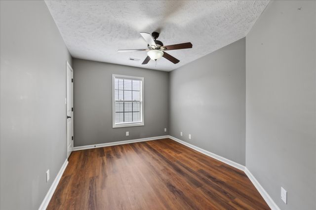1484 Apache Way, Clarksville, TN 37042