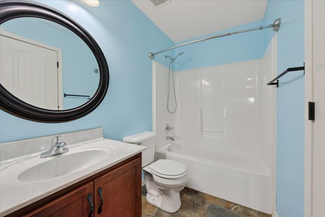 1484 Apache Way, Clarksville, TN 37042
