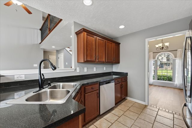 1484 Apache Way, Clarksville, TN 37042