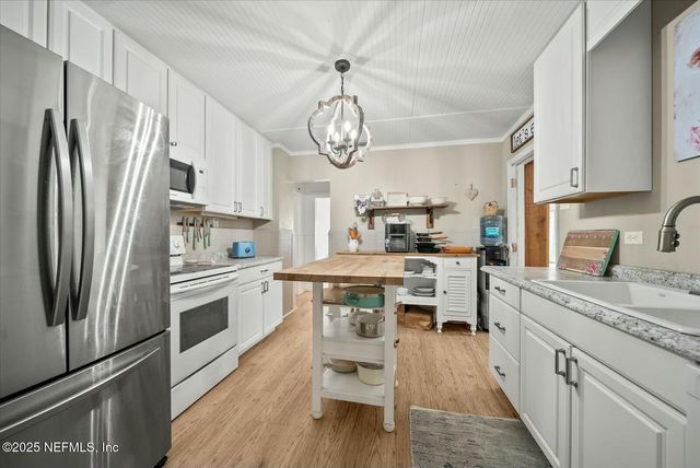 155 RODDY Road, Palatka, FL 32177