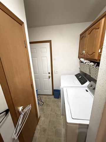 N115W21106 Brookside Circle, Germantown, WI 53022