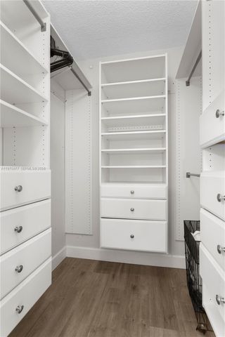 16558 NE 26th Ave 2G, North Miami Beach, FL 33160