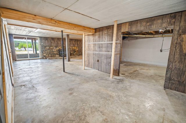 9210 N. Highway 1247, Eubank, KY 42567