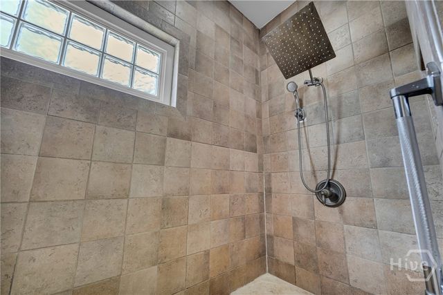 155 Hidden Falls Drive, Hull, GA 30646